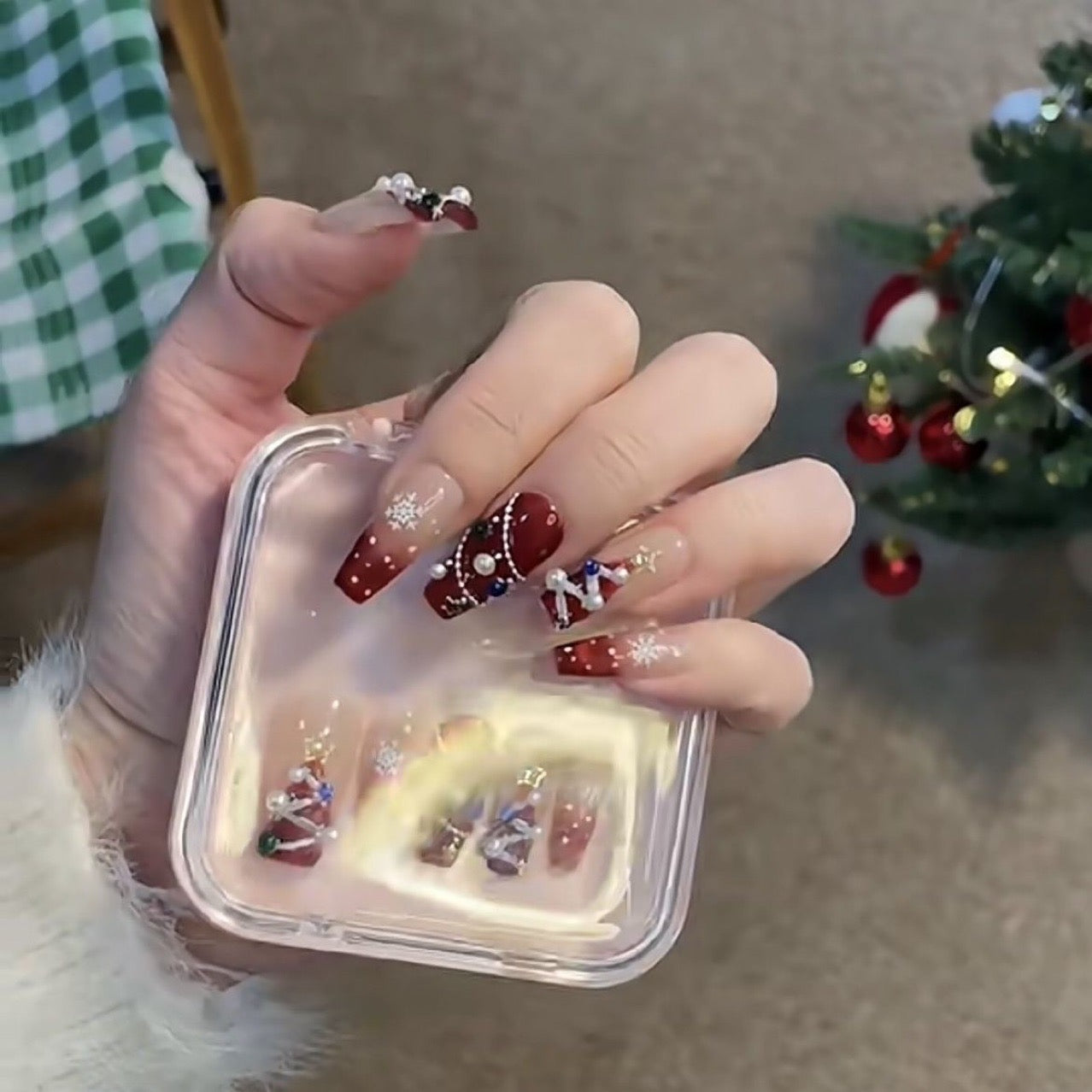 New Red Christmas Press-on Nails